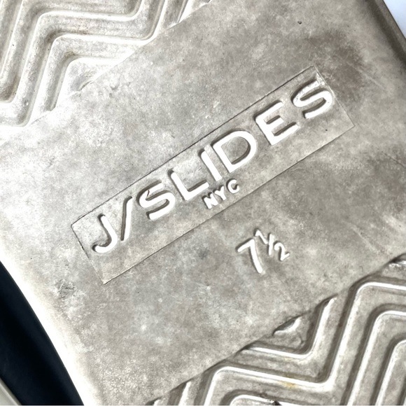 J Slides Aztec Slides with Tassels - Picture 7 of 7